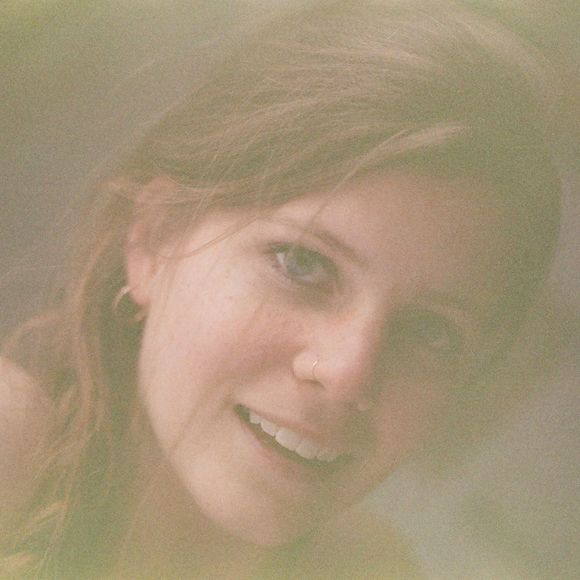 Meet your Posher, Kelly - Picture 1 of 1